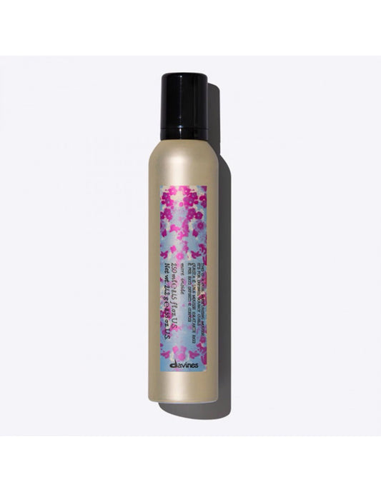 MI CURL MOISTURIZING MOUSSE 250 ML.