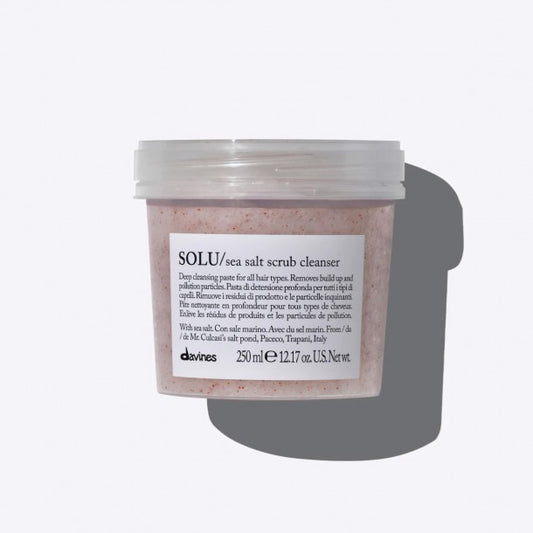 SOLU SEA SALT SCRUB CLEANSER 250 ML.